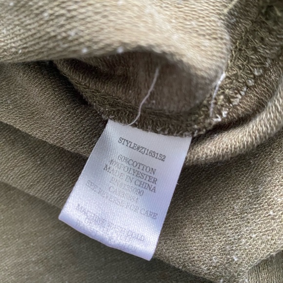 Z Supply Olive Green Sweatshirt Side Slit Size Lrg - Picture 8 of 9